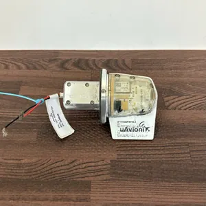 UAV-1002183-001 uAvionix tailBeacon ADS-b Out / WAAS GPS / LED Nav Light Unit